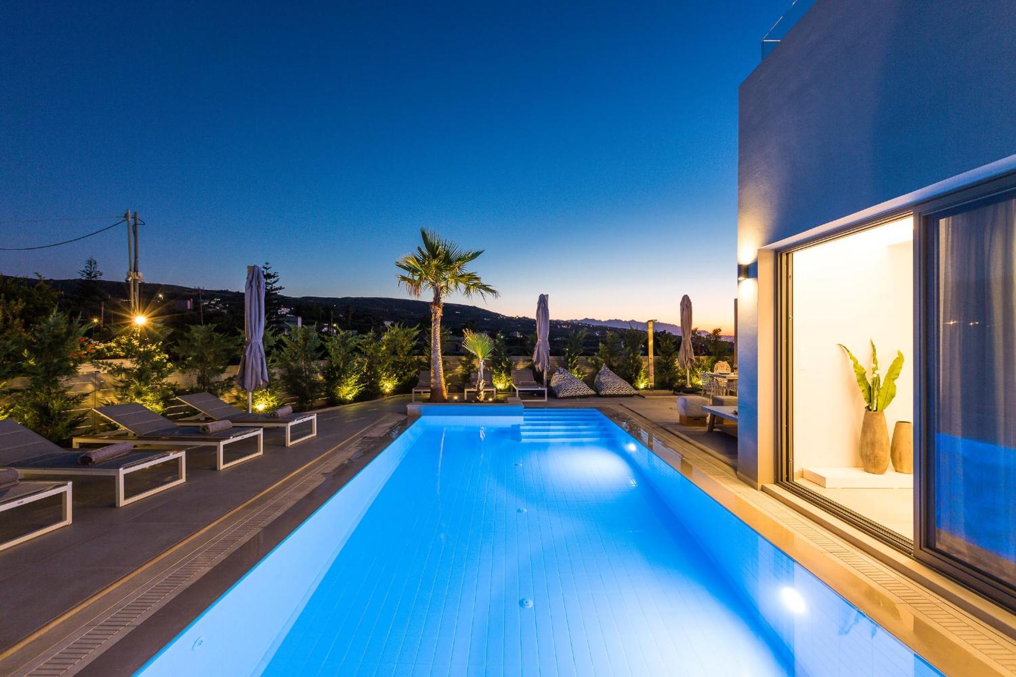 Vasilios Villa, With Pool, Gym & Close To Beach, By Thinkvilla Loutra Zewnętrze zdjęcie