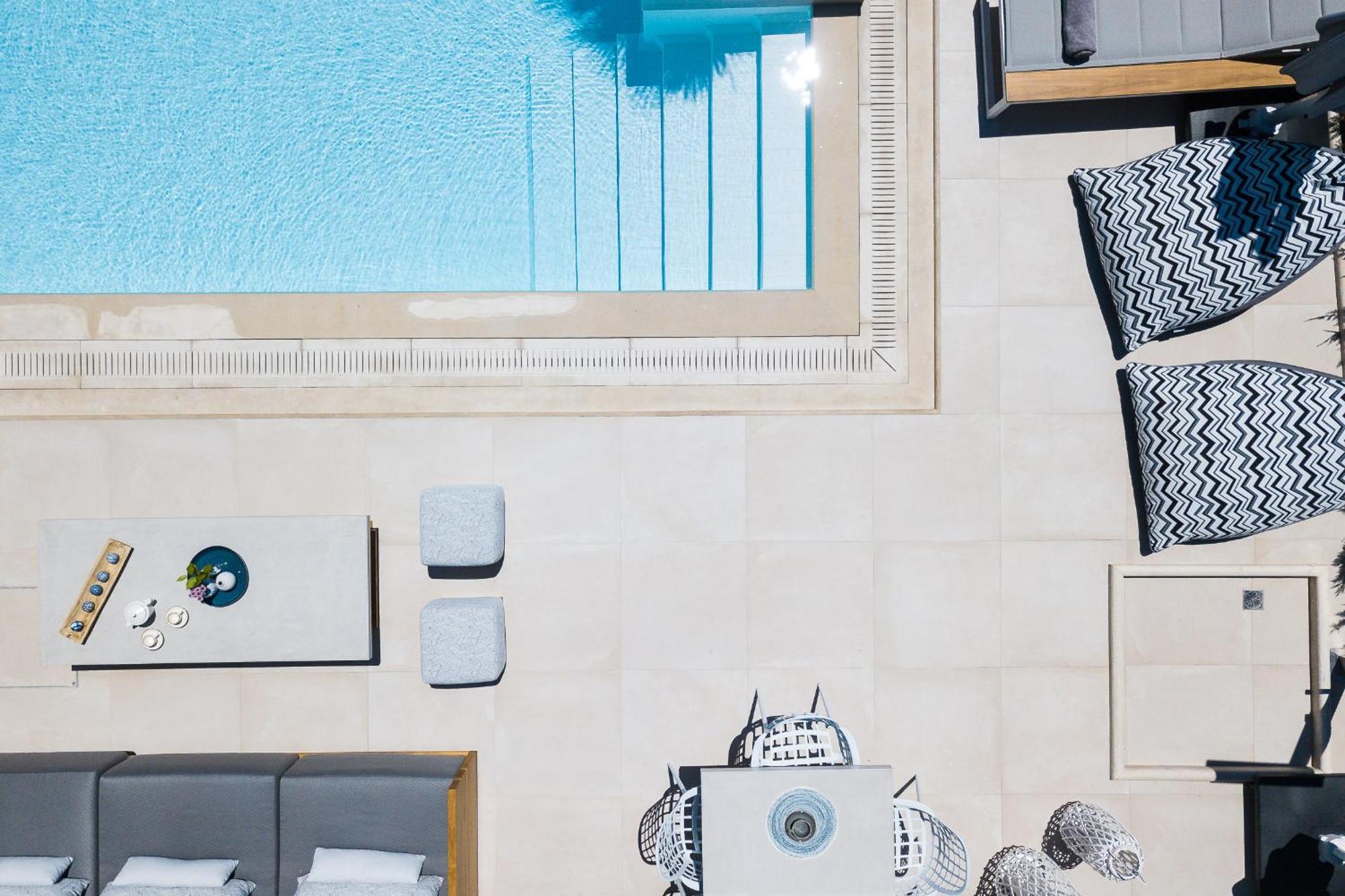Vasilios Villa, With Pool, Gym & Close To Beach, By Thinkvilla Loutra Zewnętrze zdjęcie