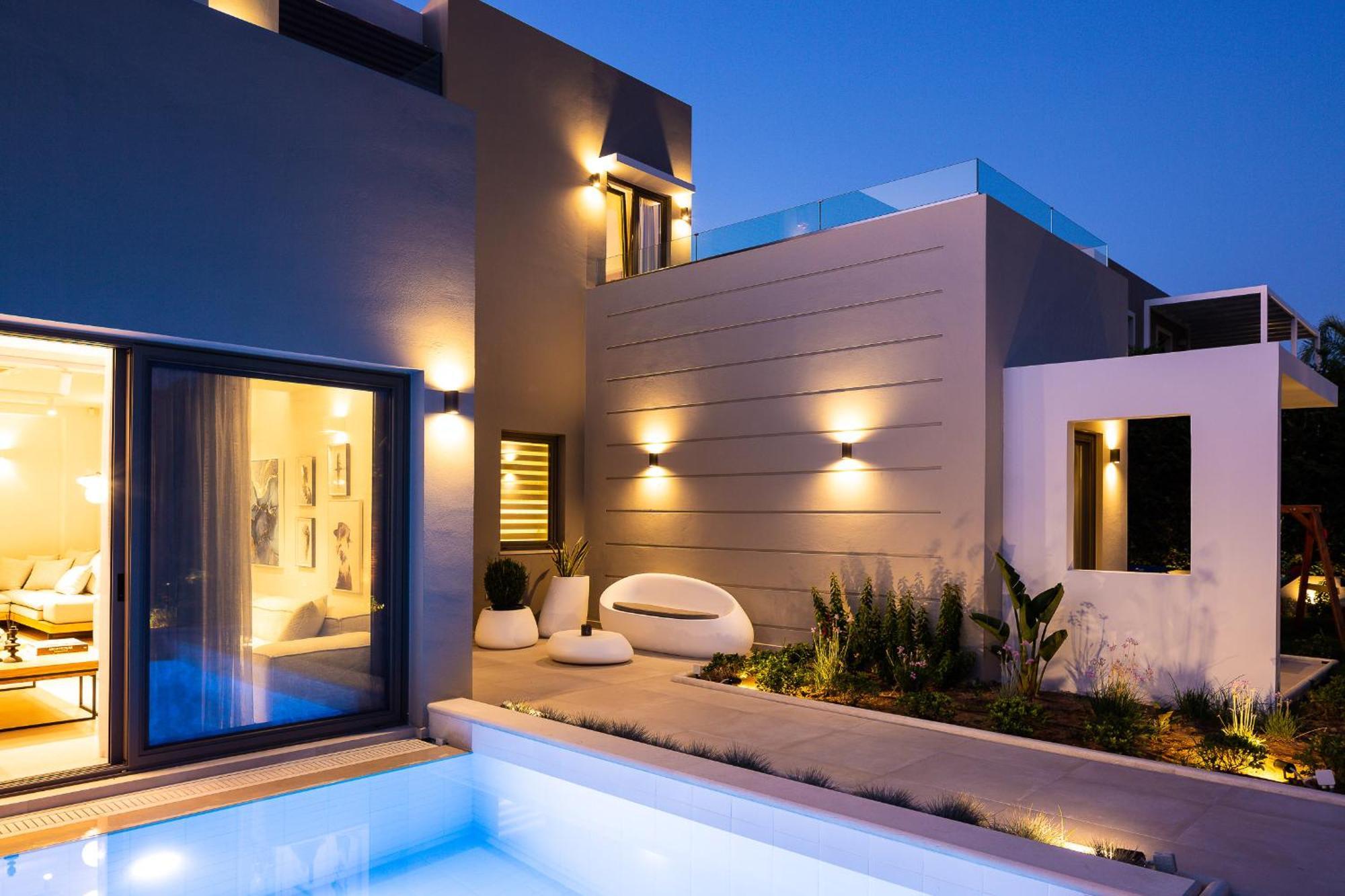 Vasilios Villa, With Pool, Gym & Close To Beach, By Thinkvilla Loutra Zewnętrze zdjęcie